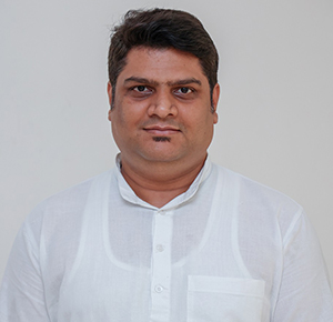 Deepanjjan Roy - Faculty